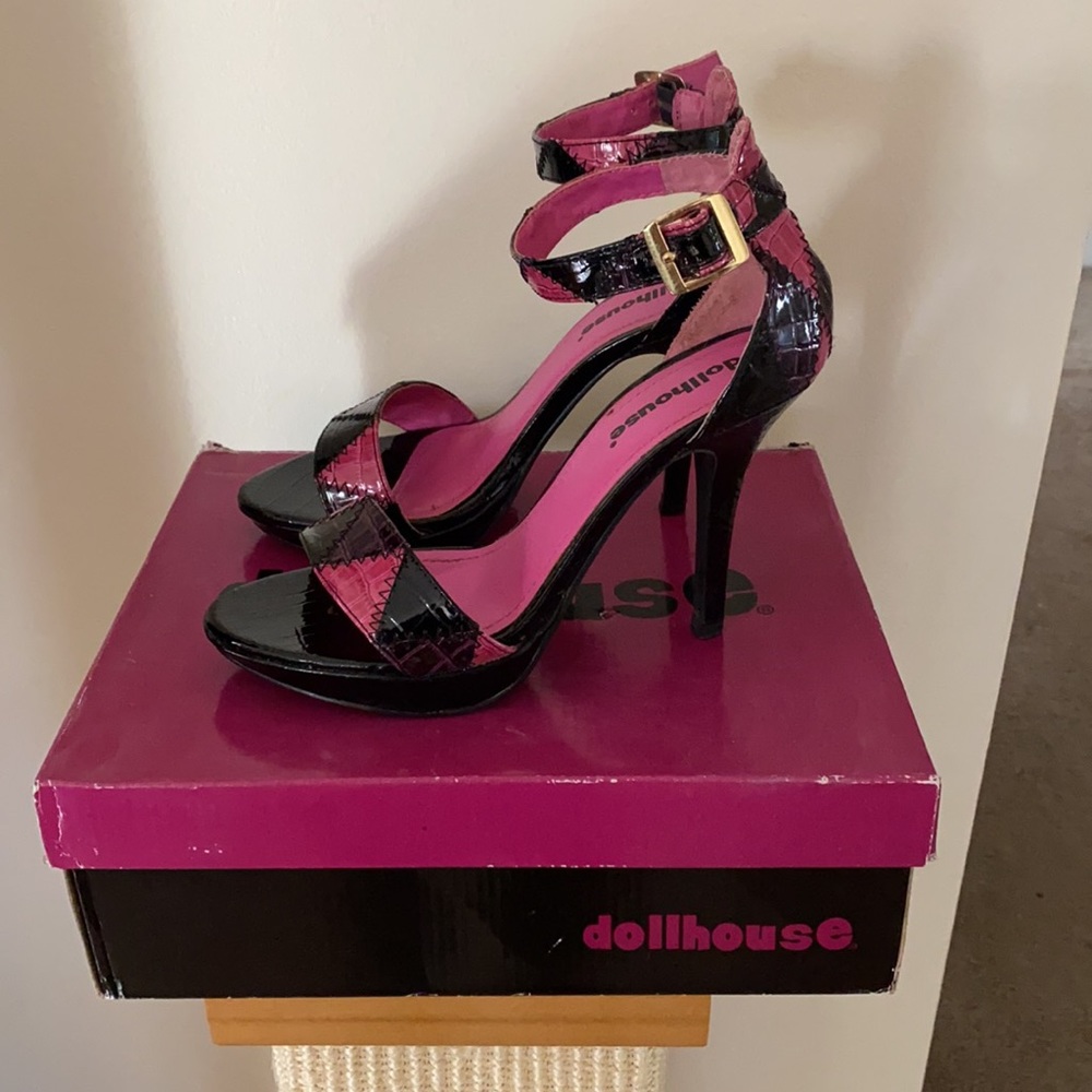 High heels - Picture 2 of 5